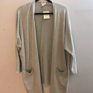 super comfortable brand new donni cartigan